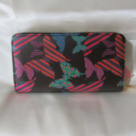 New Boutique Ladies Wallets any 2 For $30.00 - Picture 1 of 9